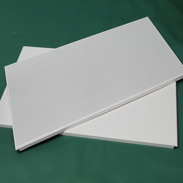 300×600 铝扣板天花